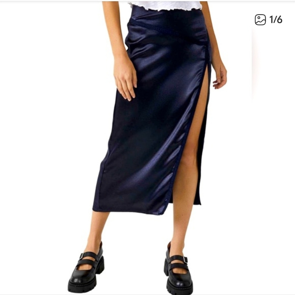 FREE PEOPLE Satin Lace Skirt In "Ink" Dakotah Maxi Skirt Midi 10 / 12